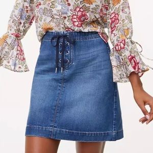 🍓 LOFT Made & Loved Faux Laceup Denim Boho A-line Jean Mini Skirt Size 0